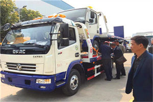 建华汽车道路救援拖车价格